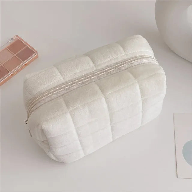 Solid Fur Cosmetic Storage Bag Large Women Zipper Makeup Organizer Handbag Stationery Pencil Case Travel Make Up Toiletry Punch | Color:White