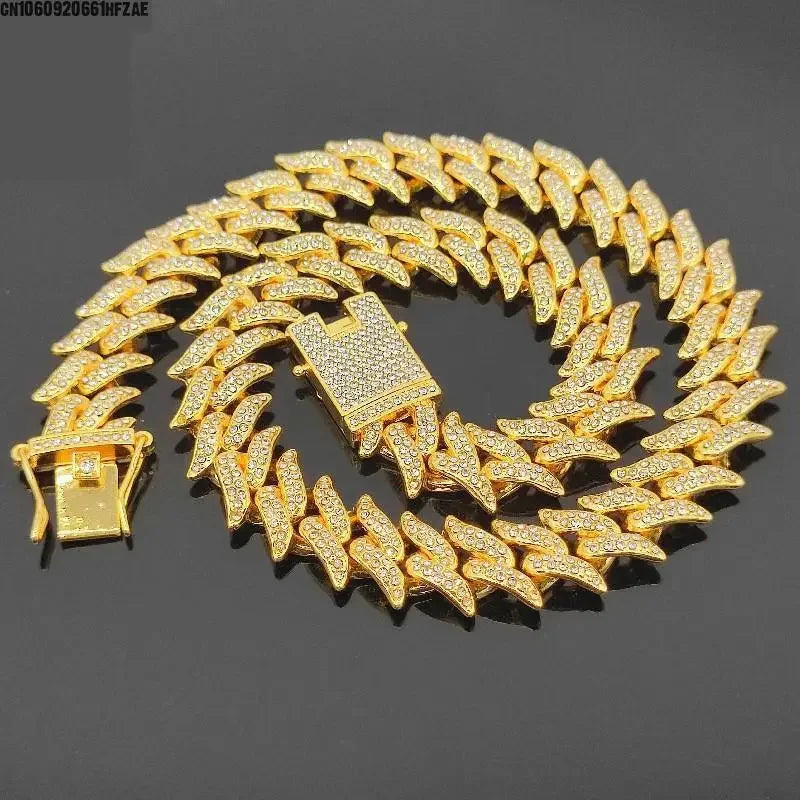 Luxury Designer Thorn Cat Dog Collars Bling Diamondd Cuban Chain Dogs Necklace Gold Silver Biocolor Pet Jewelry Accessories 16mm | Color:gold