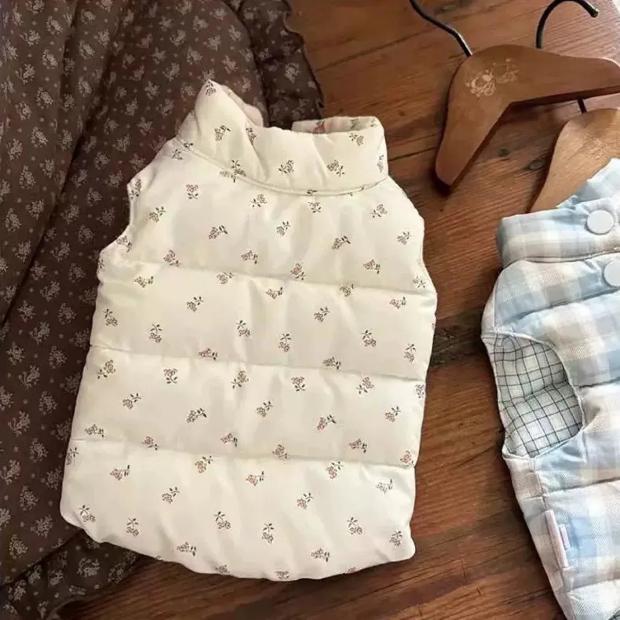 Autumn and Winter Pet Thick Floral Vest Keep Warm Cat Winter Checkered Coat Puppy Clothes Dog Clothes for Small Dogs | Color:Pink