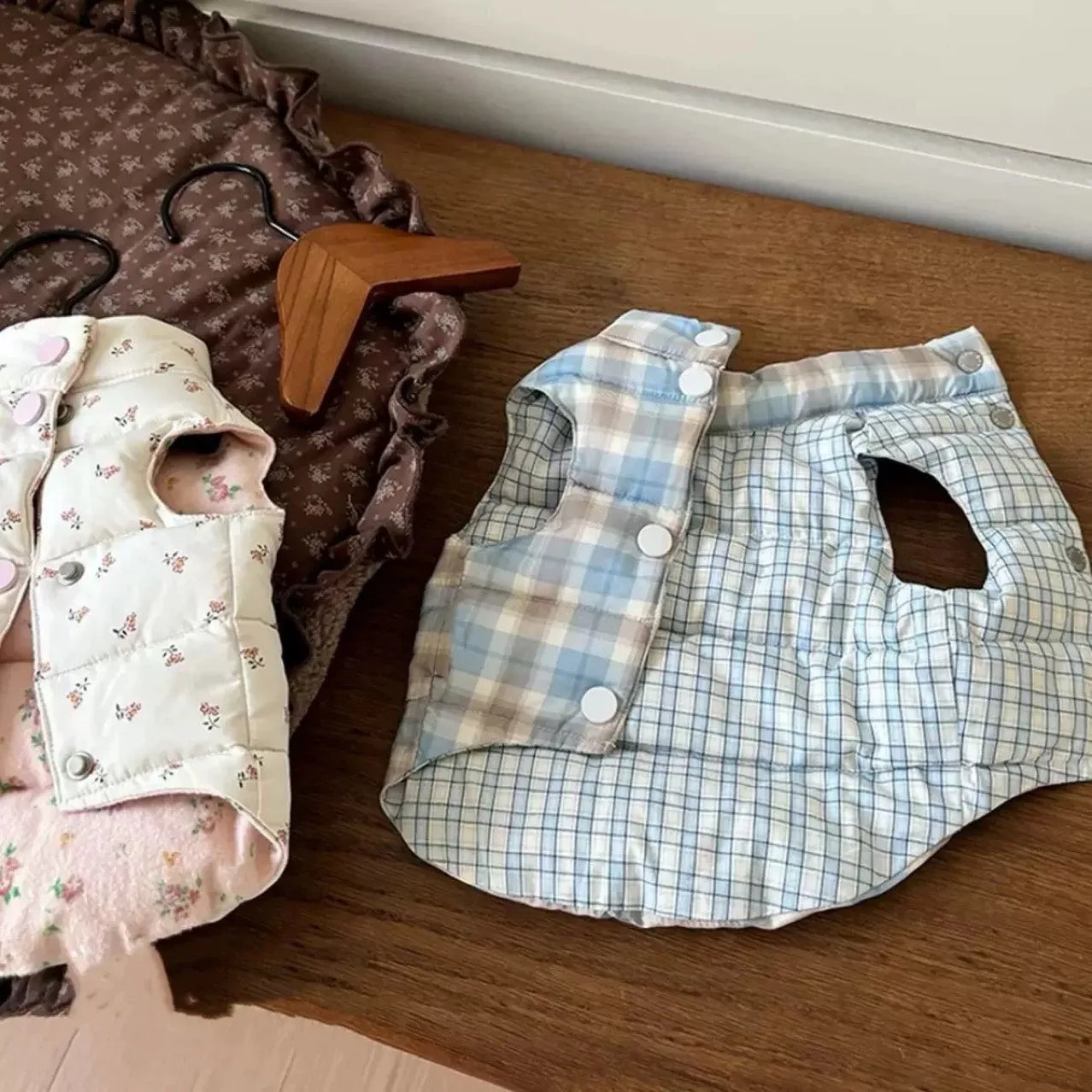 Autumn and Winter Pet Thick Floral Vest Keep Warm Cat Winter Checkered Coat Puppy Clothes Dog Clothes for Small Dogs | Color:Blue