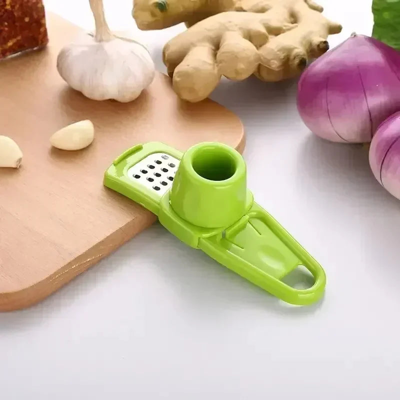 Hot 1 Pack Mini Garlic Grinder Creative Garlic Press Kitchen Garlic Mash Manual Mashing Green Kitchen Gadgets Accessories | 1