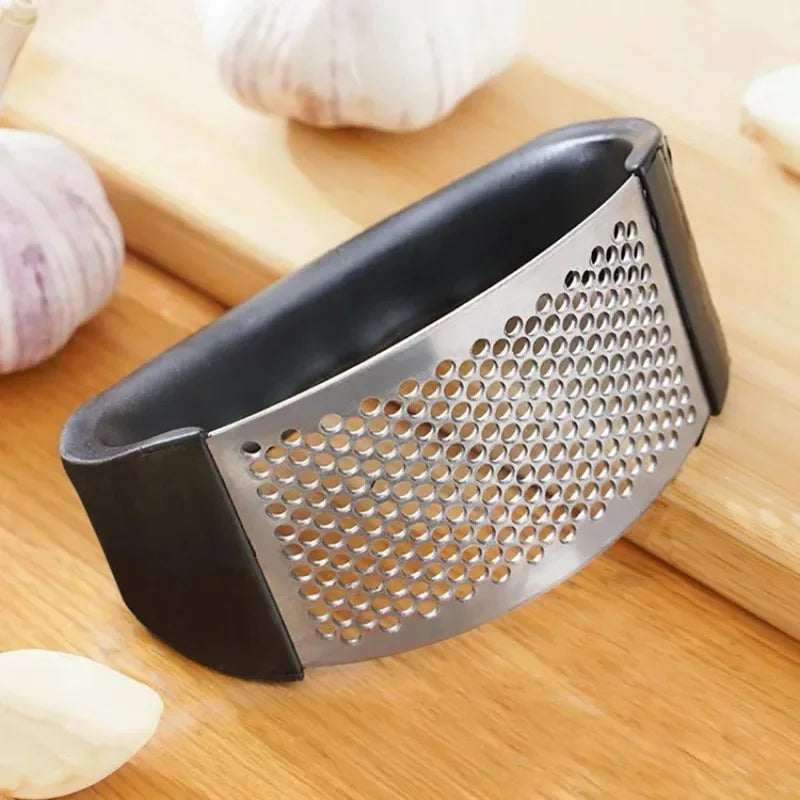 Stainless Steel Garlic Press Crusher Manual Garlic Mincer Chopping Garlic Tool Fruit Vegetable Tools Kitchen Accessories Gadget | Color:1pcs