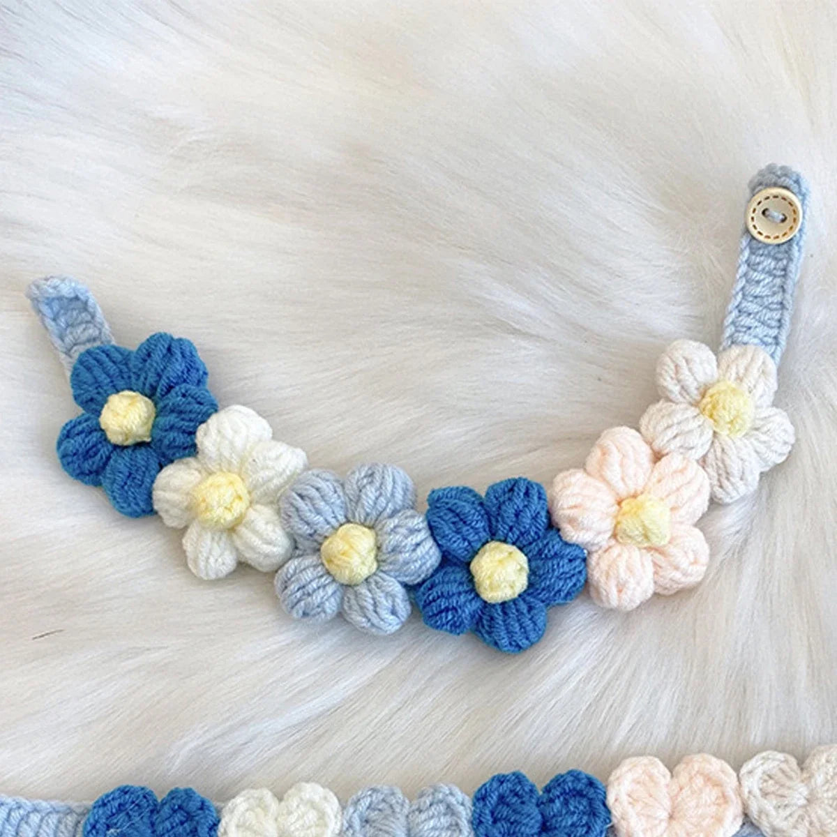 Cute Ins Style Cat Dog Knitted Collar Crochet Flowers Collar Pet Drool Scarf Bib Pet Necklace Accessories Pure Hand Knitting | Color:Dsmall