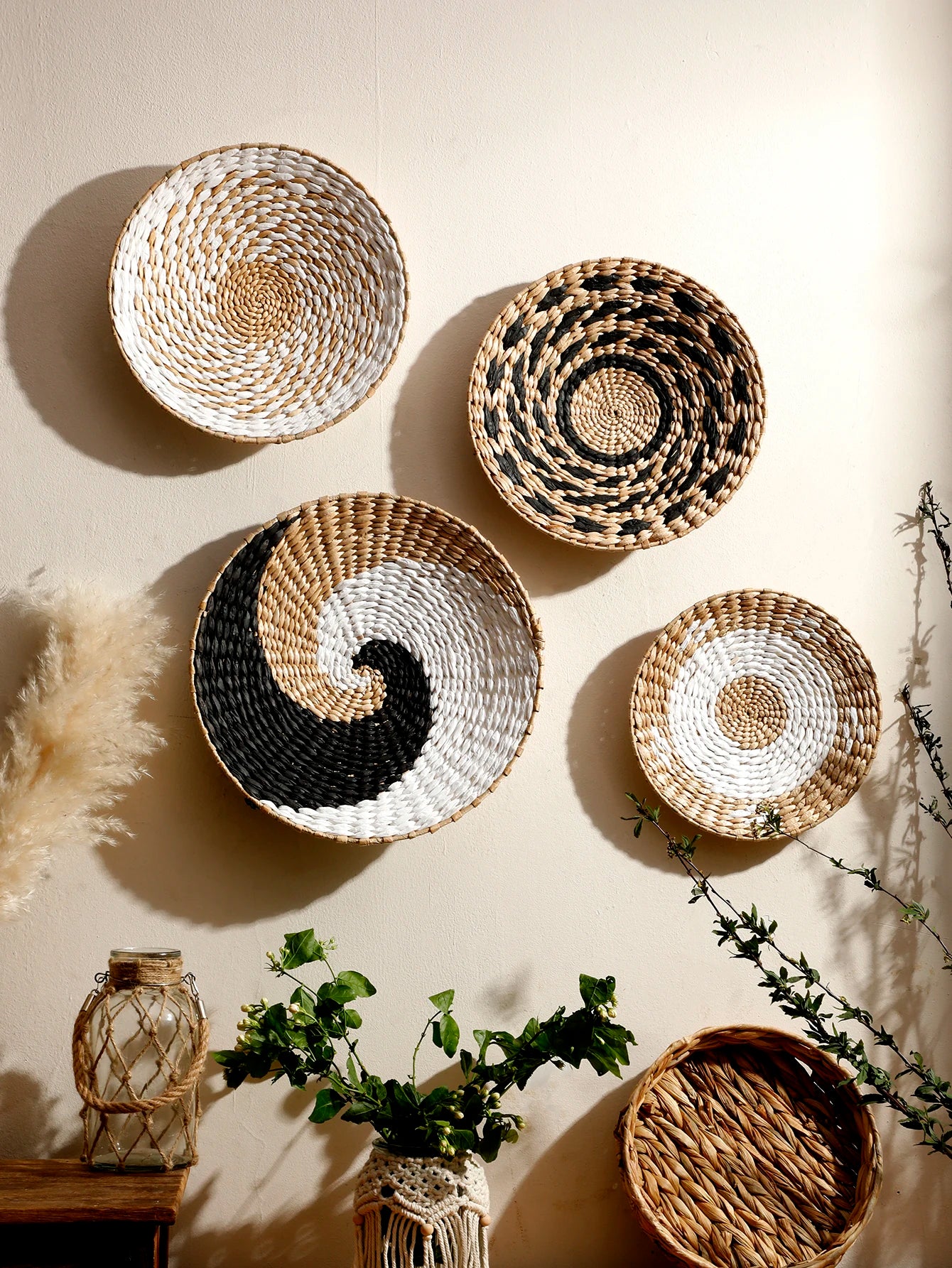 Wall Basket Decor Boho Handmade Seagrass Wall Hanging Decor Natural Basket Wall Art for Kitchen Bedroom Living Room Ornament | 0