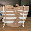 Koszyk beżowo-biały w paski z kwiatkami Hand Made